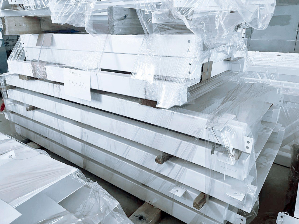 В производстве - каркасы окрасочно-сушильных камер